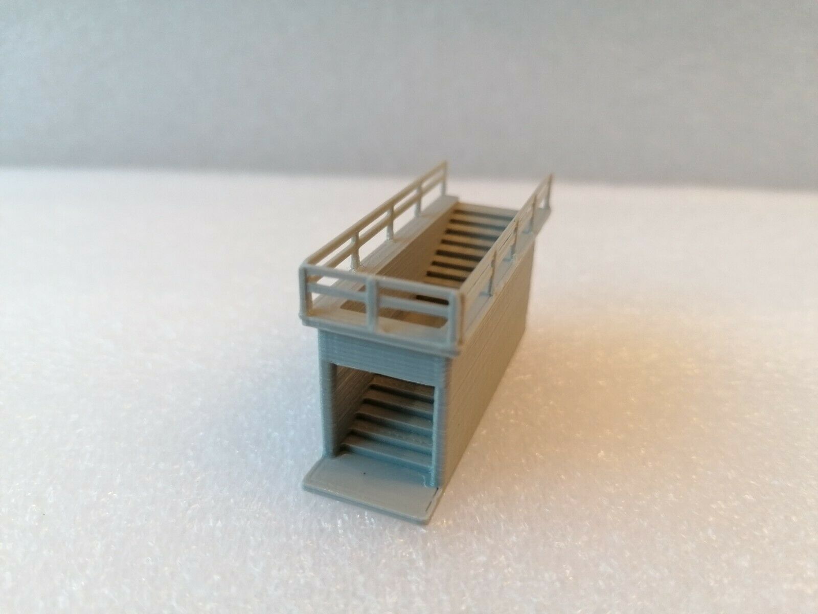 Bahnsteigunterführung | Treppe | Eingang | Spur Z 1:220 |