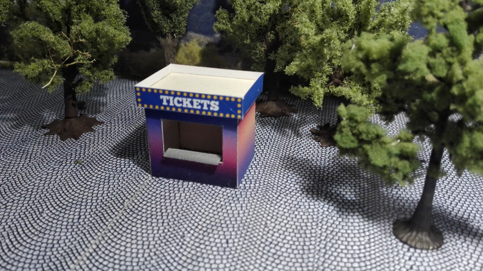 2 ticket house | Scale H0 1:87 | Lasercut Kit | funfair | Kirmeskasse 2 ticket house | Scale H0 1:87 | Lasercut Kit | funfair | Kirmeskasse