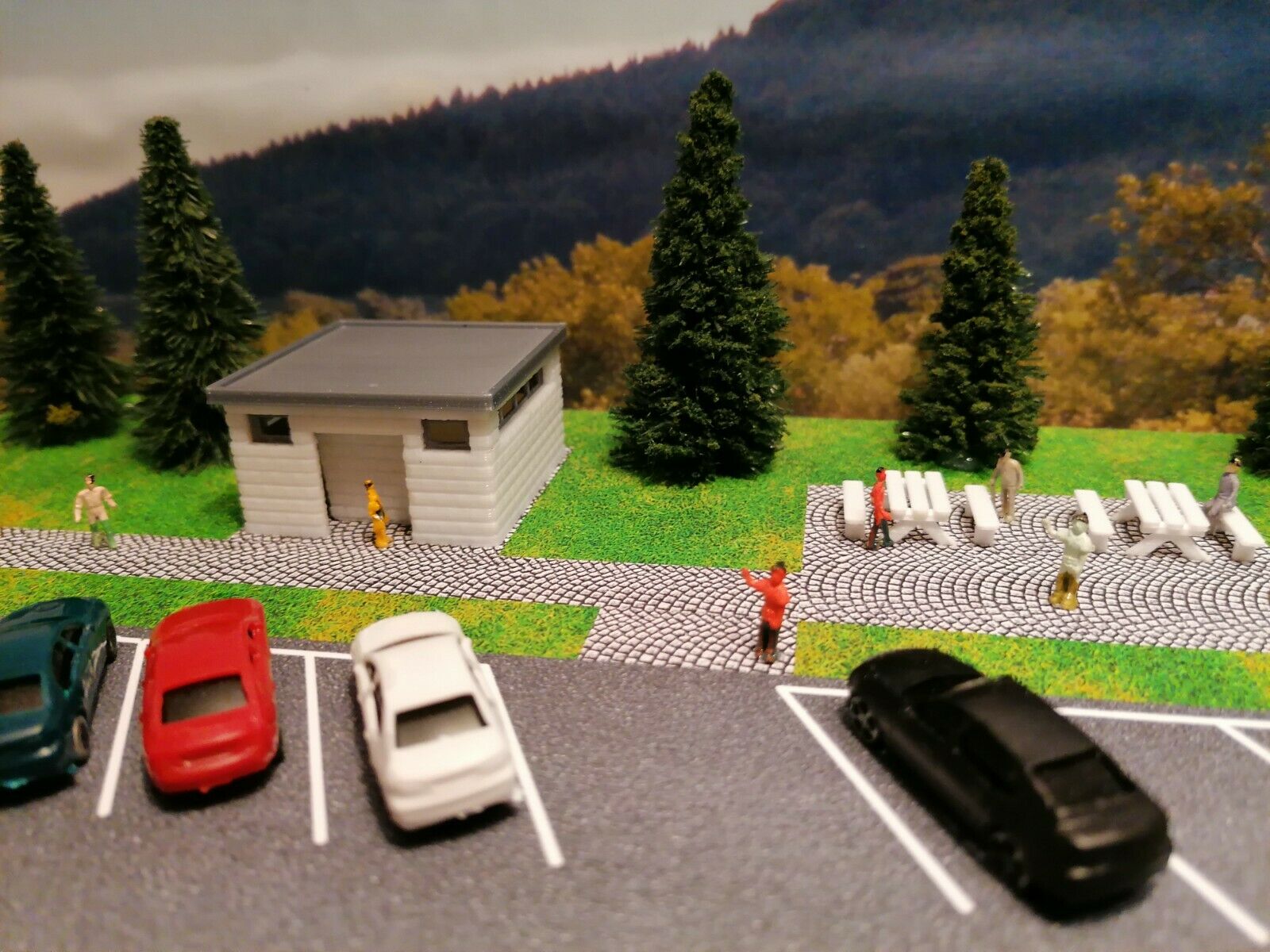 Rastplatz mit WC-Anlage | Autobahn Parkplatz | Raststätte | Spur N | 1:160