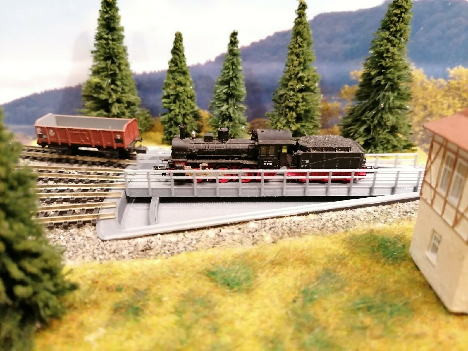 Segment-Drehscheibe mit Servo | Bausatz | Spur N | 1:160 Segmentdrehscheibe