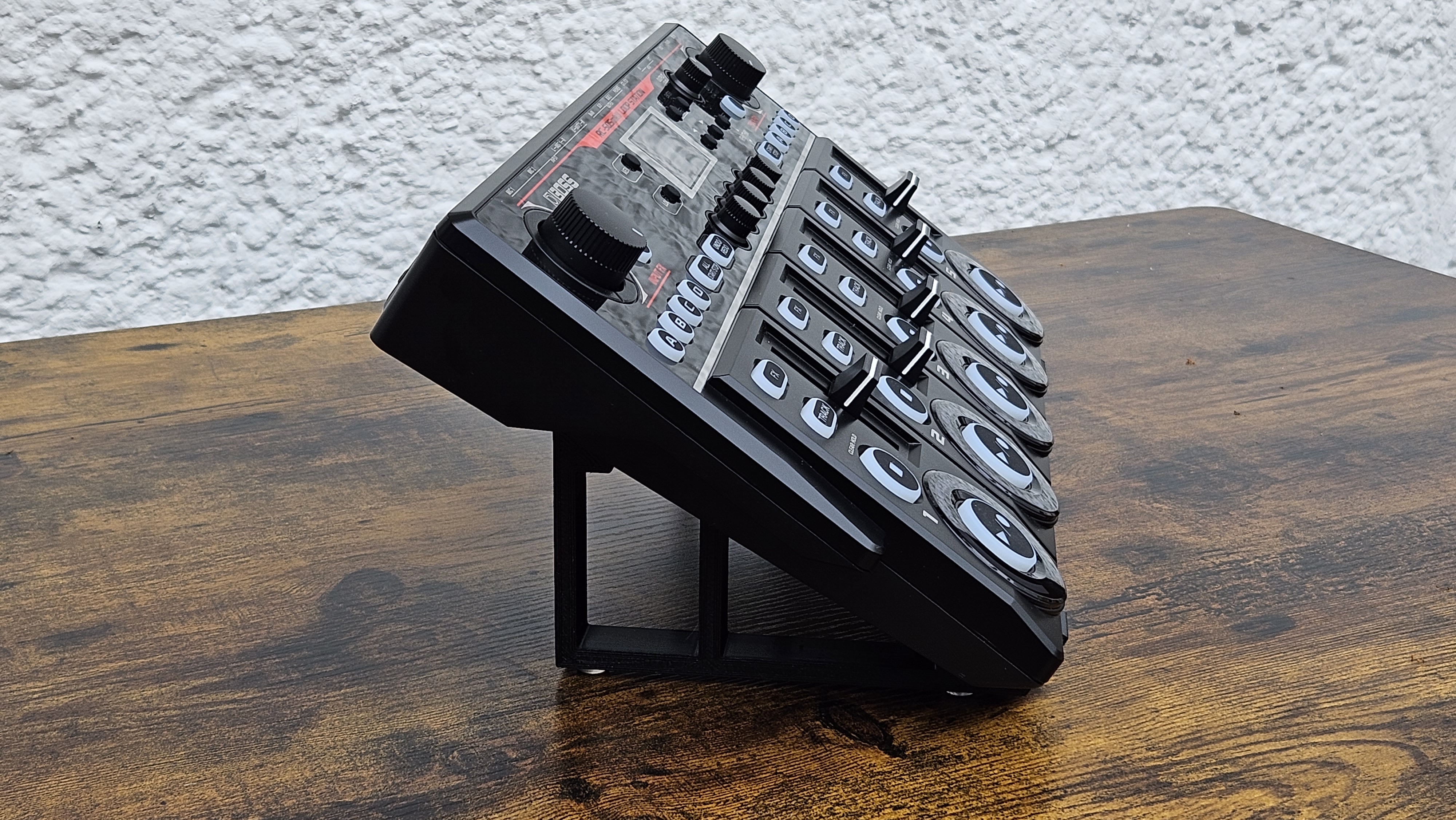 Boss RC 505 MKII Ständer | Stand | Rack | 15 Grad