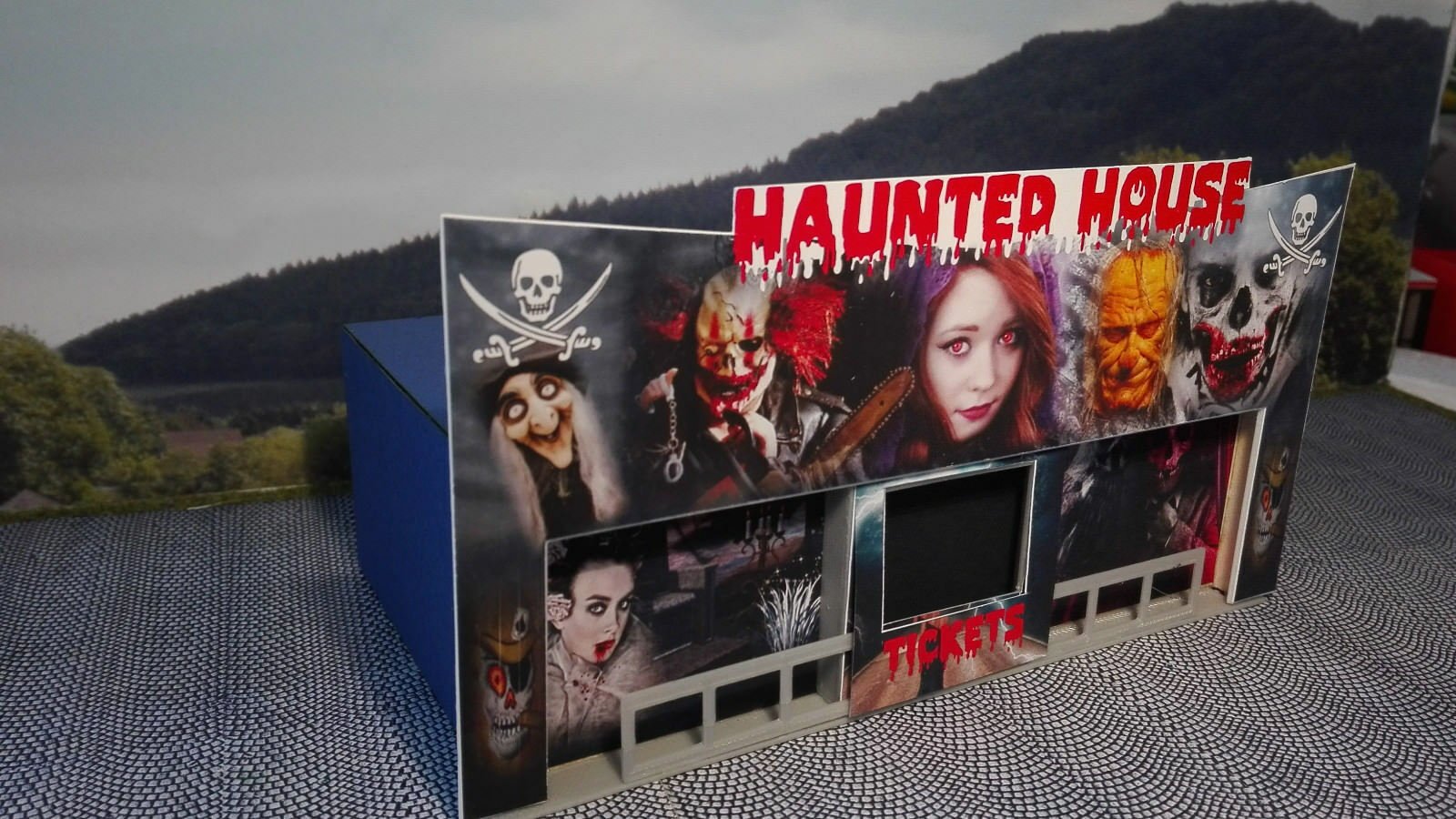 Haunted HOUSE | H0 Scale 1:87 | Lasercut | Kirmes | Funfair | Fahrgeschäft