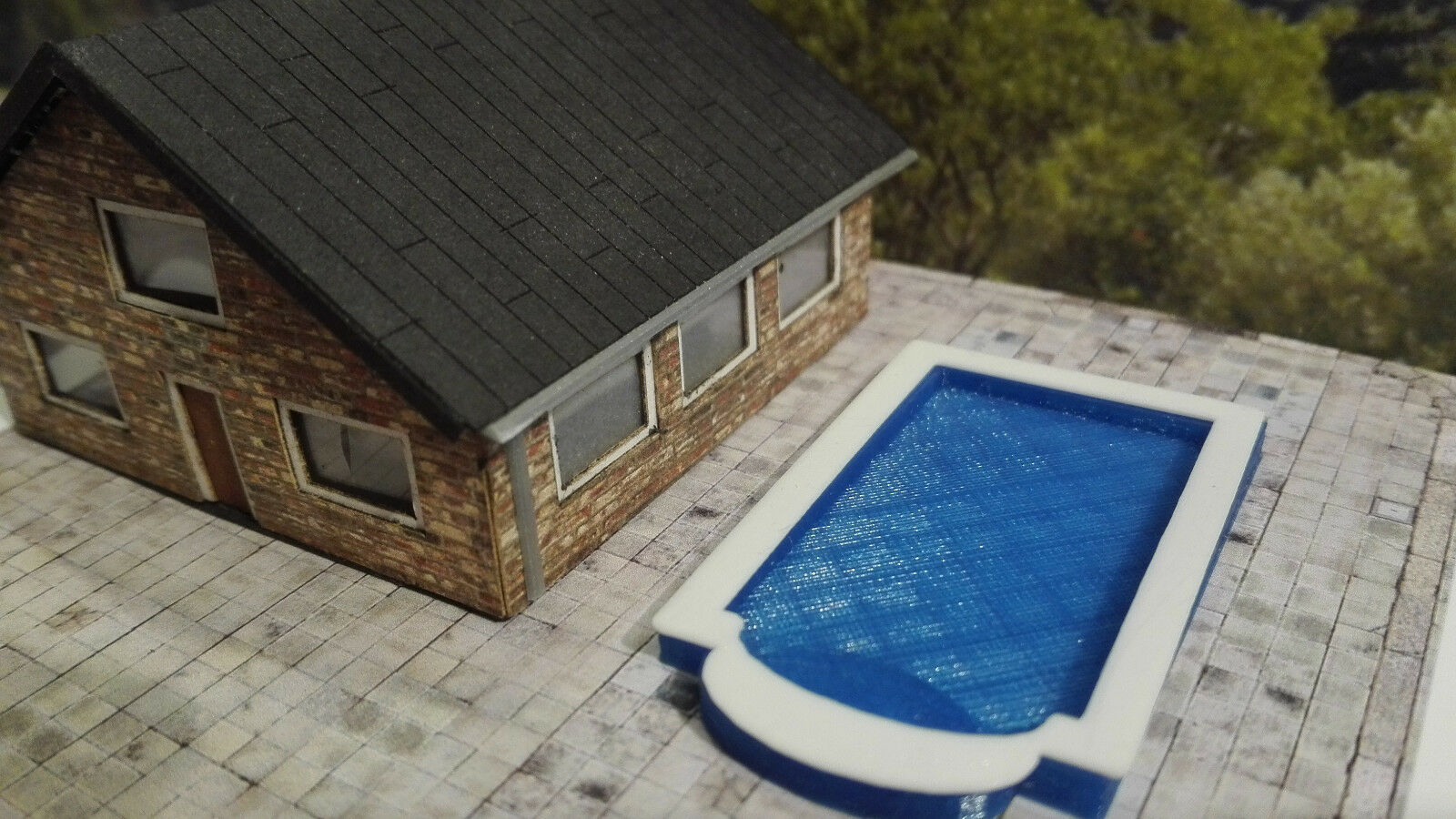 Spur N | Swimmingpool | Pool mit Treppe | Schwimmbad | Bausatz 1:160