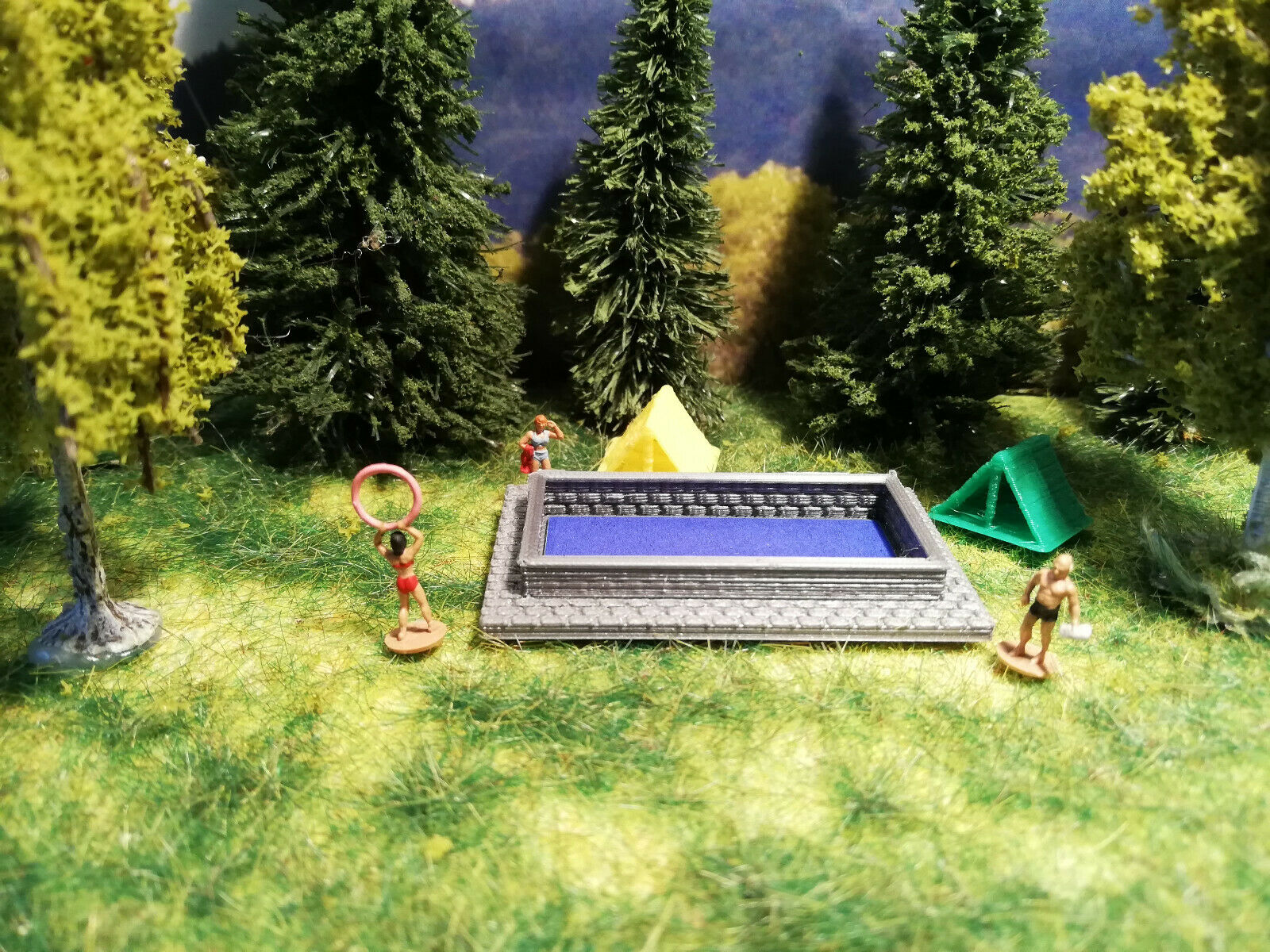 Spur HO | Aufstellpool | Swimmingpool | Pool | Fertigmodell | 1:87