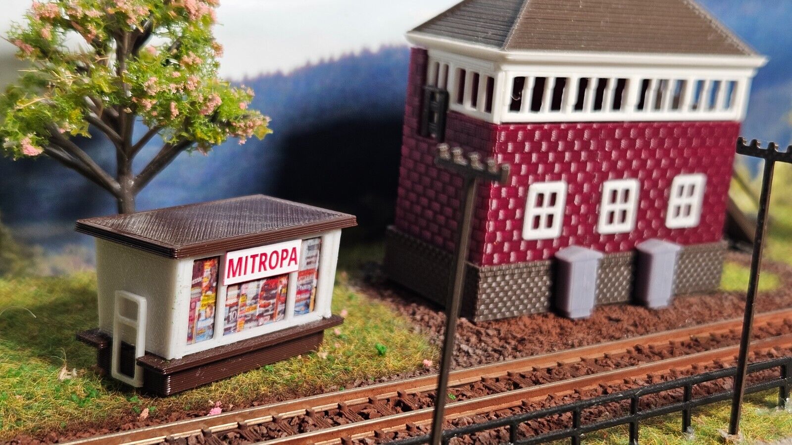 Imbiss Kiosk | Bausatz | Spur N 1: 160 | 2 Stück