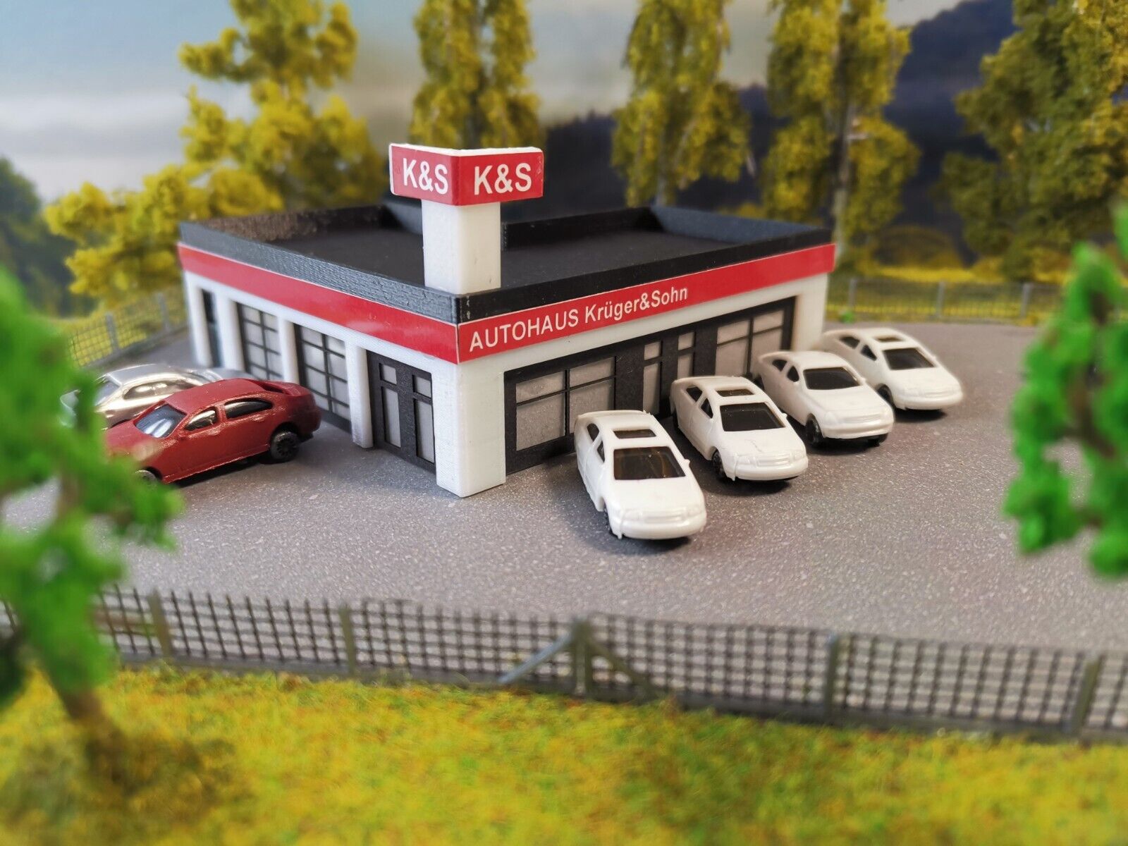 modernes Autohaus | Autohandel Spur Z | 1:220