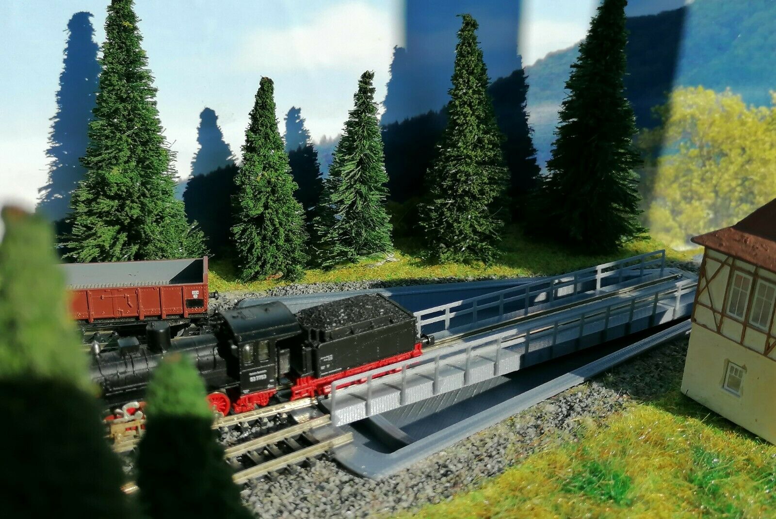 Segment-Drehscheibe mit Servo | Bausatz | Spur N | 1:160 Segmentdrehscheibe