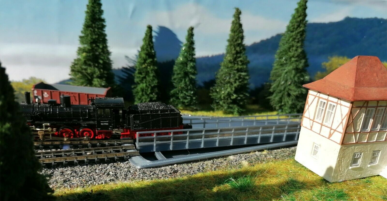 Segment-Drehscheibe mit Servo | Bausatz | Spur N | 1:160 Segmentdrehscheibe